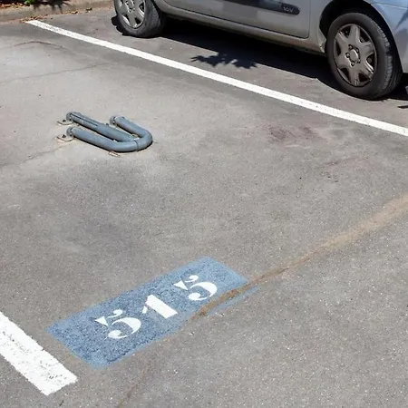 Chez Fabienne - Proche Des Plages Et Commerces Avec Parking La Grande Motte